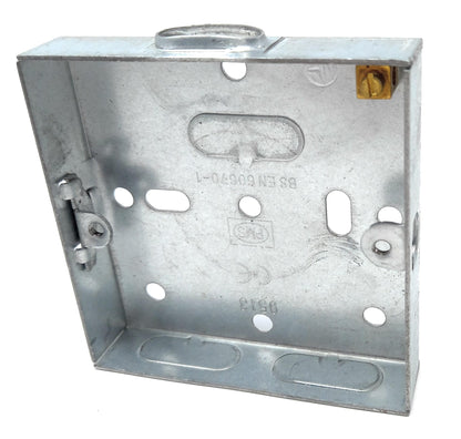 1 Gang 16mm Metal Pattress Box – Surface Mount with Earth Terminals for Electrical Faceplates (1)